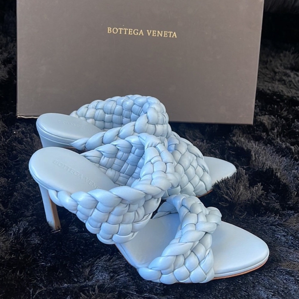Bottega Veneta Twist Curve Sandal
